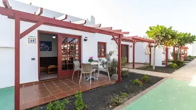 Bungalows Castillo Club Lake