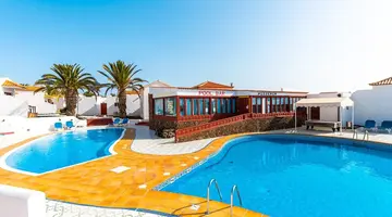 Bungalows Castillo Club Lake
