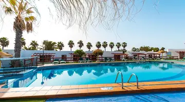 Bungalows Castillo Club Lake