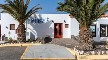 Bungalows Castillo Club Lake