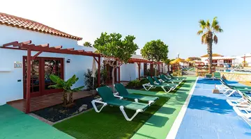 Bungalows Castillo Club Lake