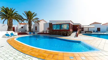 Bungalows Castillo Club Lake