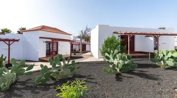 Bungalows Castillo Club Lake