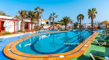 Bungalows Castillo Club Lake