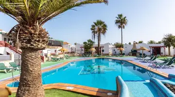 Bungalows Castillo Club Lake