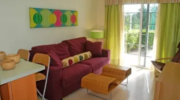 Bungalows Cordial Green Golf