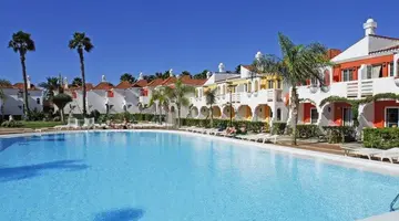 Bungalows Cordial Green Golf