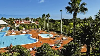 Bungalows Cordial Green Golf