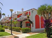 Bungalows Cordial Green Golf