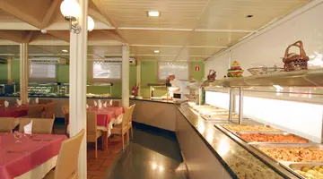 Bungalows Cordial Green Golf