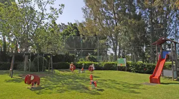 Bungalows Cordial Green Golf
