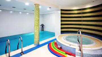 Bursztyn Resort