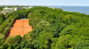 Bursztyn Resort