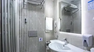 Buyuk Otel