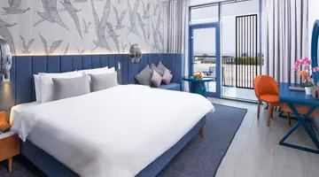 C Central Hotel & Resort The Palm