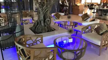 C Central Hotel & Resort The Palm