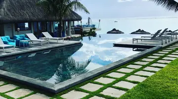 C MAURITIUS