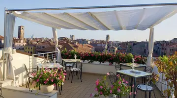 Ca Sagredo Hotel