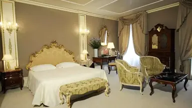 Ca Sagredo Hotel