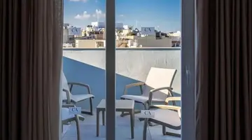 CA Sand Dune Hotel