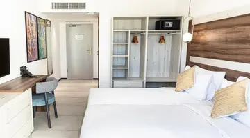 CA Sand Dune Hotel