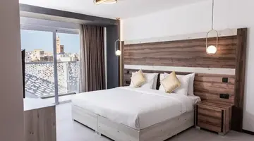 CA Sand Dune Hotel