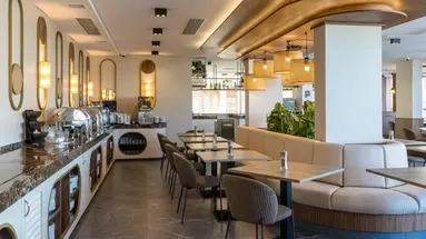 CA Sand Dune Hotel