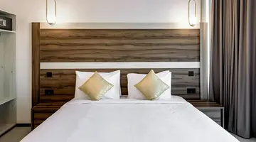 CA Sand Dune Hotel