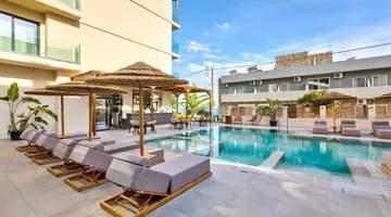 Cabana Blu Hotel & Suites