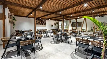 Cabana Blu Lifestyle Boutique Hotel & Suites
