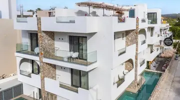 Cabana White Boutique Hotel