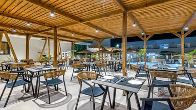 Cabana White Boutique Hotel