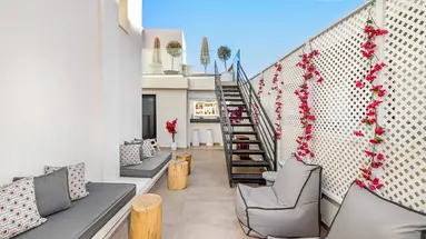 Cabana White Boutique Hotel