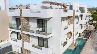 Cabana White Boutique Hotel