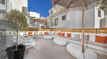 Cabana White Boutique Hotel