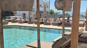 Cabana White Boutique Hotel