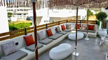 Cabana White Boutique Hotel