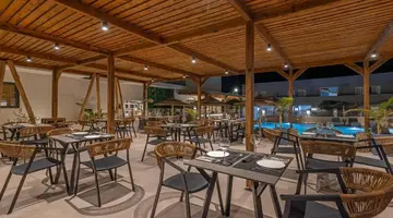 Cabana White Boutique Hotel