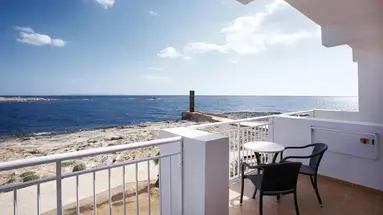 Cabo Blanco Universal