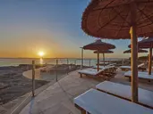 Cabo Blanco Universal