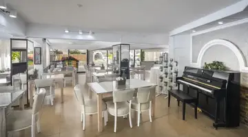 CACTUS HOTEL