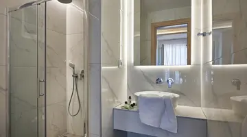Cactus Hotel