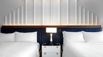 Cadillac Hotel & Beach Club, Autograph Collection