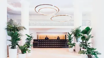 Cadillac Hotel & Beach Club, Autograph Collection