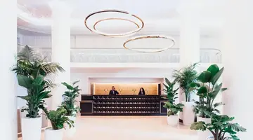 Cadillac Hotel & Beach Club, Autograph Collection