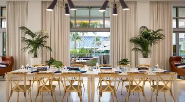 Cadillac Hotel & Beach Club, Autograph Collection