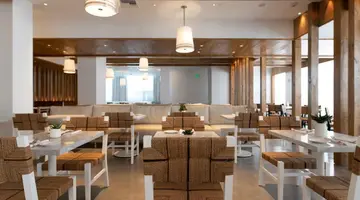 Cadillac Hotel & Beach Club, Autograph Collection
