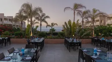 CAESER BAY RESORT NORTH COAST (BRAVO PREMIUM CAESAR BAY RESORT)