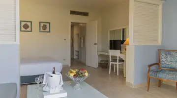 CAESER BAY RESORT NORTH COAST (BRAVO PREMIUM CAESAR BAY RESORT)
