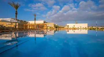 CAESER BAY RESORT NORTH COAST (BRAVO PREMIUM CAESAR BAY RESORT)